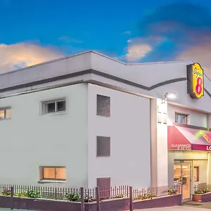 Super 8 By Wyndham Nj/nyc Area North Bergen